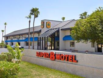 Super 8 By Wyndham Chandler Phoenix Bagian luar foto